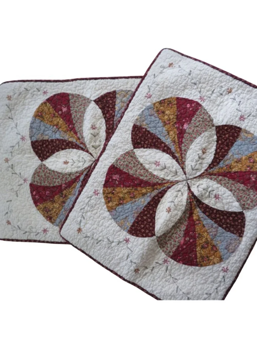 Vintage Quilted Pillow Shams Pair of 2 Floral Patchwork 21